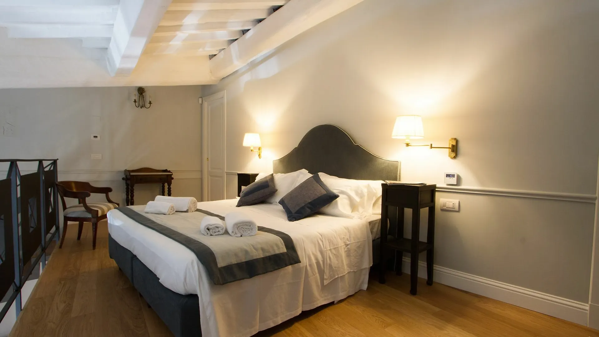La Croce D'Oro - Santa Croce Suite Apartments Florencia