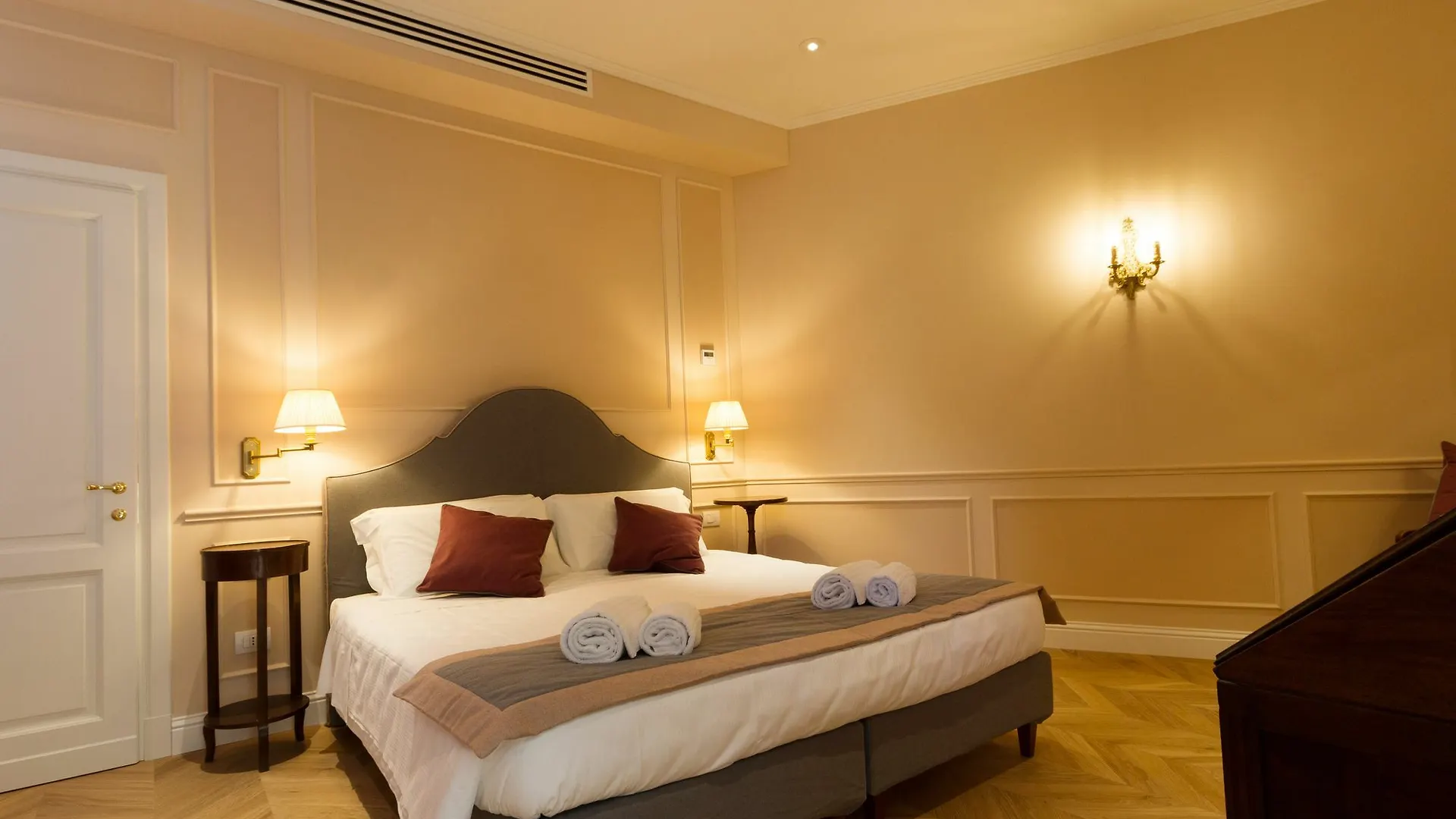 La Croce D'Oro - Santa Croce Suite Apartments Florencia