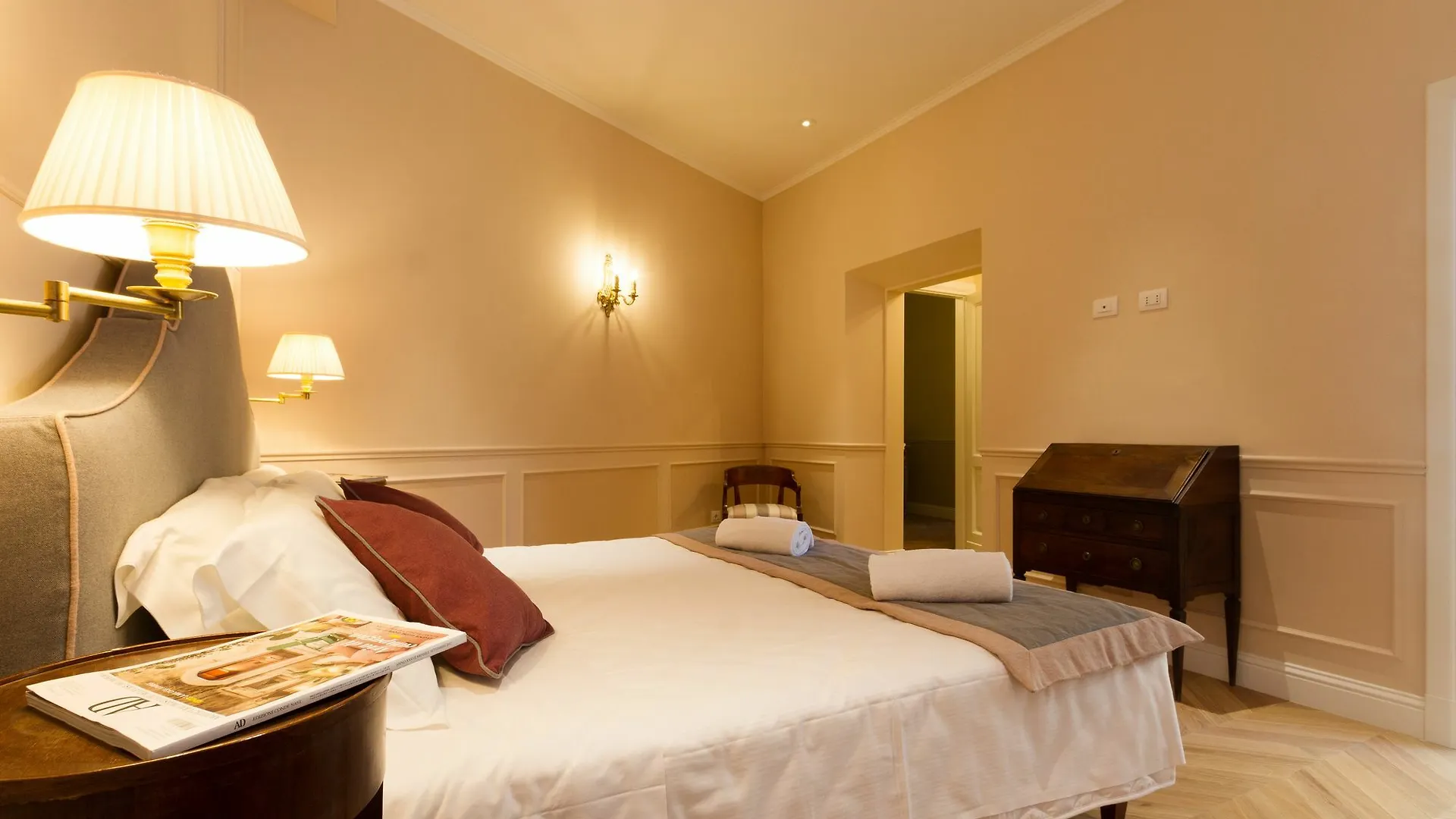 La Croce D'Oro - Santa Croce Suite Apartments Florence 0*,  Italy